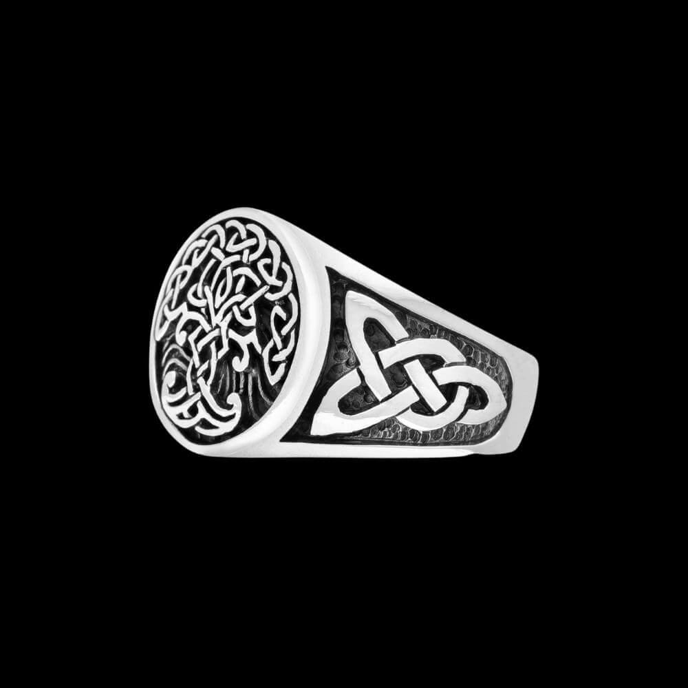 Yggdrasil e anello di nodi vichinghi