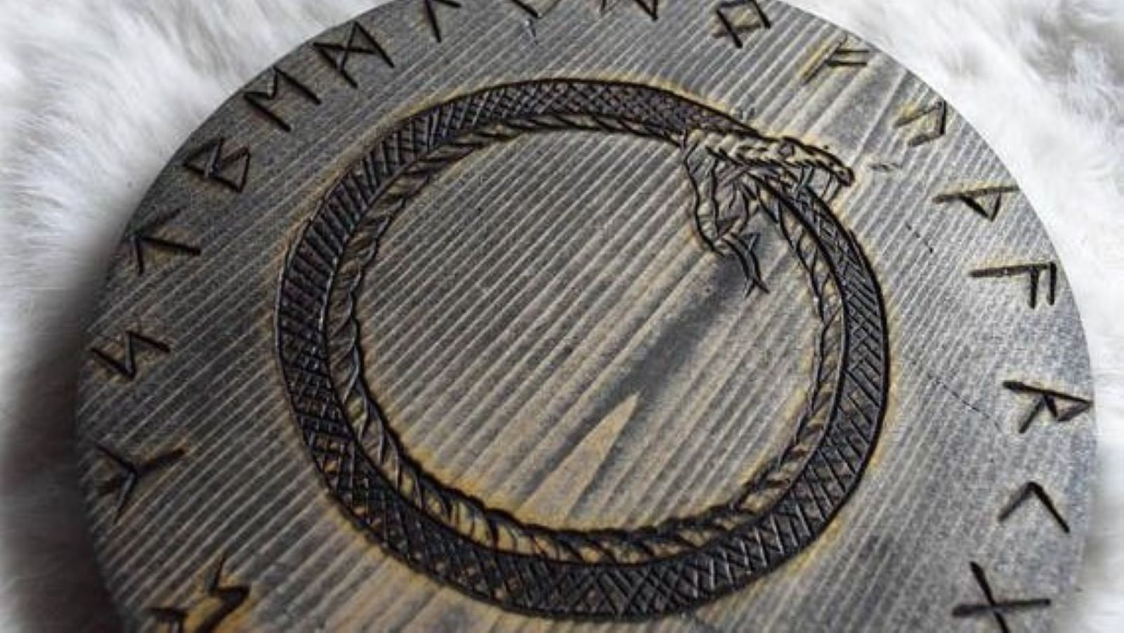 Ouroboros in Norse Mythology: A Journey through Life, Death, and Rebirth